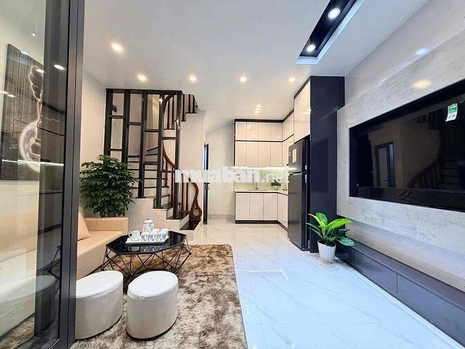 HƠN 6 Tỷ - TÔN ĐỨC THẮNG - 28m x mt4,5 x 4T - LÔ GÓC