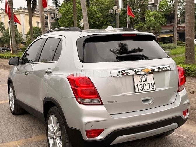 Chevrolet Trax Bạc