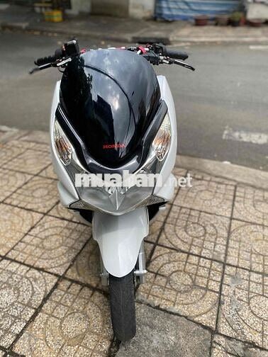 Honda PCX 2011 Trắng chính chủ công chứng sang tên