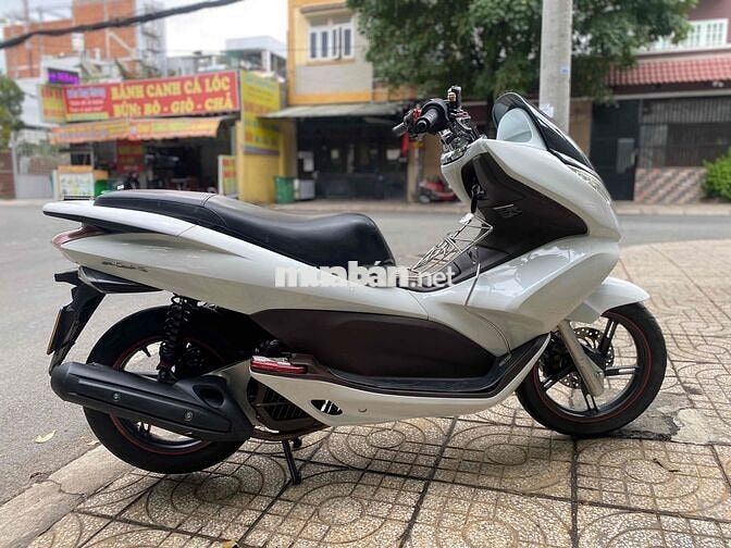 Honda PCX 2011 Trắng chính chủ công chứng sang tên