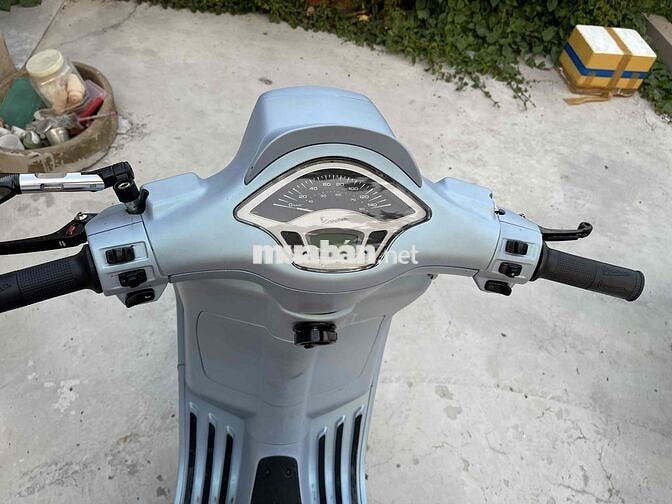 ai thiệt chí nhắn tin