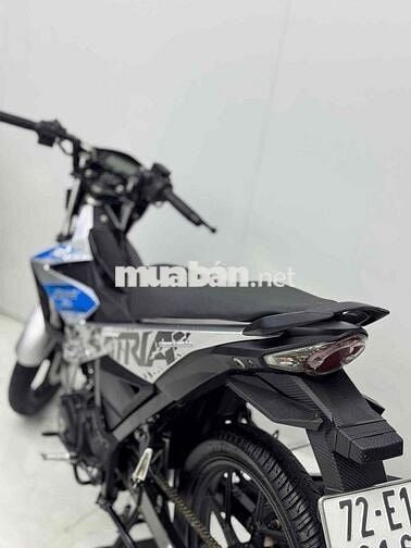 Suzuki Satria Bạc, Xanh, Đen