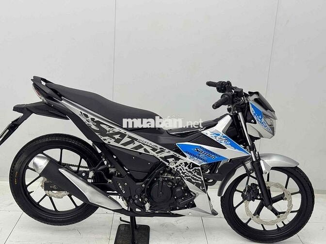 Suzuki Satria Bạc, Xanh, Đen
