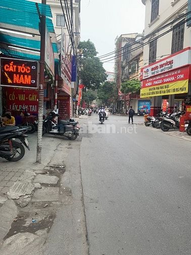 cần bán nhà KD mặt phố Tô Vĩnh Diện DTSĐ 52,6m,4,5T giá 21,5 tỷ