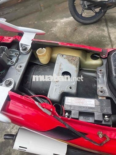 Suzuki Xipo 2000 Đỏ trắng