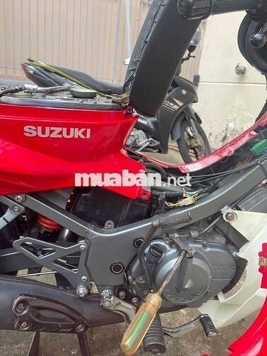 Suzuki Xipo 2000 Đỏ trắng