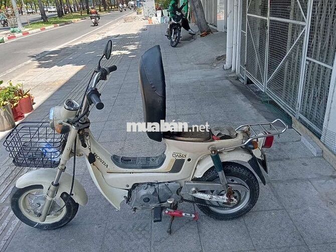 Honda Chaly 78/70 cc Trắng kem