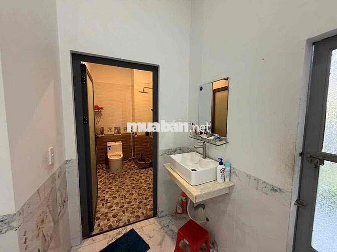 Hạ giá 100 triệu nhà 1 trệt 1 lầu SHR, 5x23(115m2) full thổ cư. Giá 1t