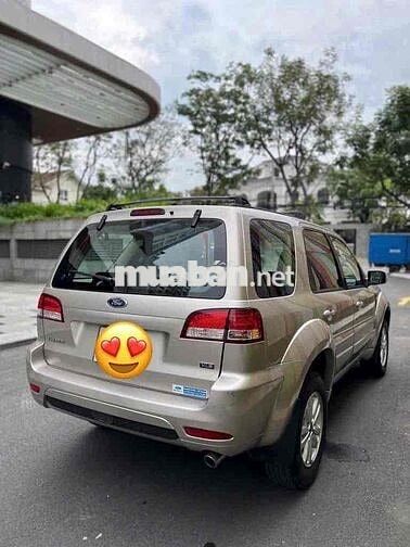 Ford Escape 2009 Vàng cát 32.000km