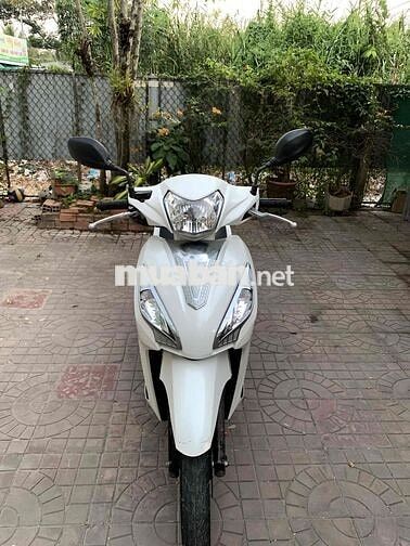 Honda Vision 2020 Trắng Đã sử dụng
