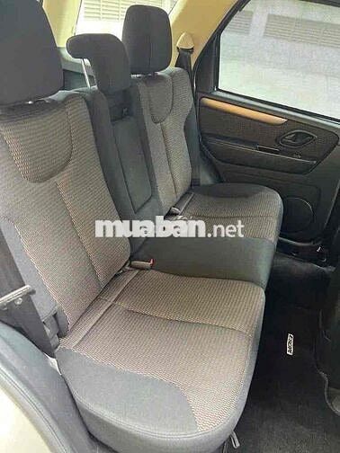 Ford Escape 2009 Vàng cát 32.000km