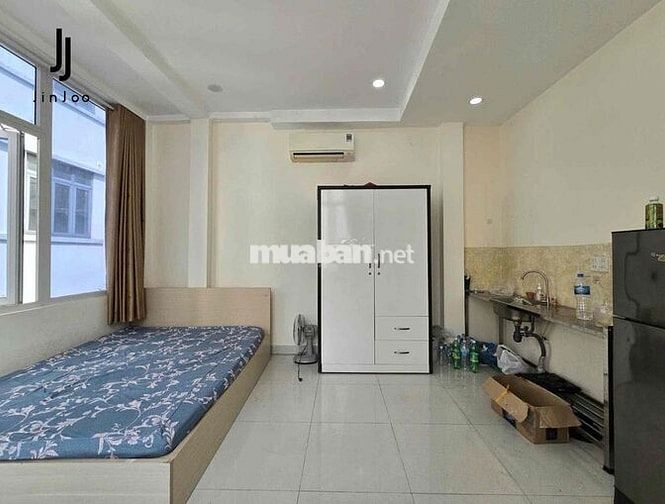 TRỐNG SẴN CẦN CHO THUÊ CĂN STUDIO CỬA SỔ TRỜI FULL NGAY TRUNG TÂM Q1-4