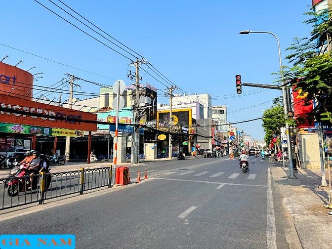 CHO THUÊ NHÀ MẶT TIỀN 436A NGUYỄN THỊ THẬP - P. TÂN QUY - HCM