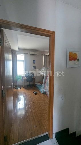 Bán biệt thự Dương Quảng Hàm sát bên bờ Kênh Tham Lương, dt 7x 20m