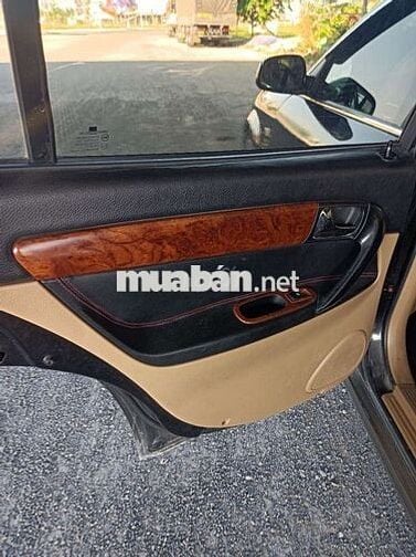 Daewoo Magnus màu Đen
