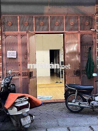 Chính chủ cho thuê cửa hàng mặt sàn sàn tầng 1