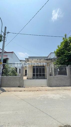 Bán Nhà Vườn DT 7.8M X 30M _ MT Đường 8M _ Gần Làng Đại Học Mở 