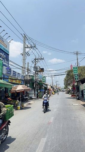 Bán Nhà Vườn DT 7.8M X 30M _ MT Đường 8M _ Gần Làng Đại Học Mở 