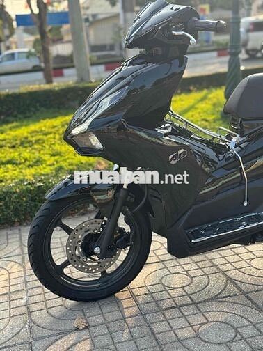 Honda Air Blade 125 Đen bóng