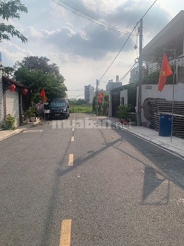 Lốc phân lô Thạnh Xuân 52 .Vị trí Đẹp , Giá Đầu Tư . Trên dưới 3 đồng.