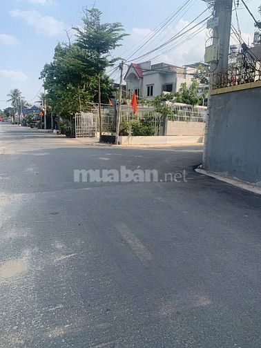 Lốc phân lô Thạnh Xuân 52 .Vị trí Đẹp , Giá Đầu Tư . Trên dưới 3 đồng.
