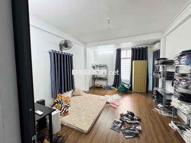 Trung Tâm Thanh Xuân 43m giá 6,9 tỷ
