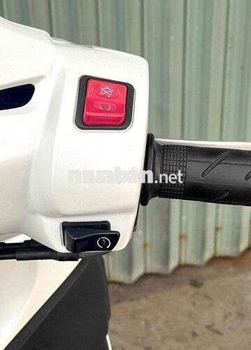 SH 300i ABS nhập Ý 2012