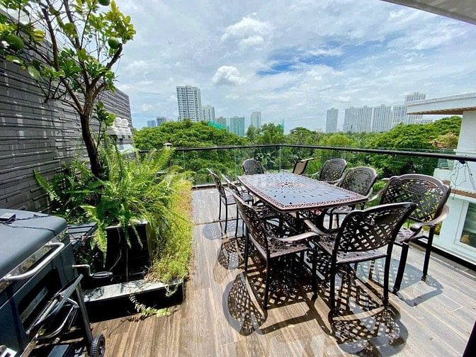 Bán nhà đường số 25 P Tân Phong Quận 7. DT 7x20m View công viên , PMH