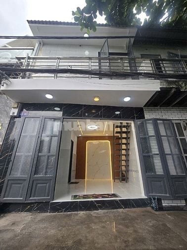 Cần bán gấp nhà đẹp, Hẻm Hương Quê, Hẻm 5m. Nhà 1trệt, 1lầu, N4m x D5m