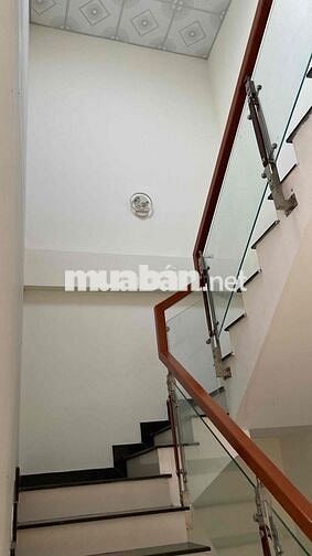 Cho thuê nhà 2,5 tầng khu Cảng Liên Chiểu