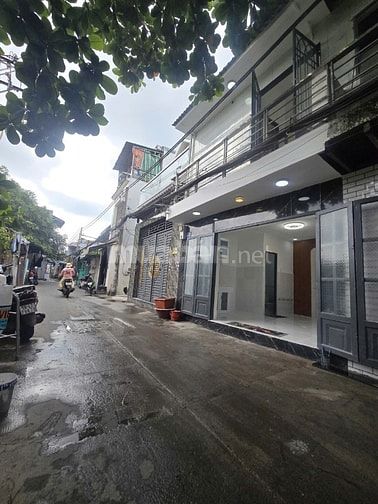Cần bán gấp nhà đẹp, Hẻm Hương Quê, Hẻm 5m. Nhà 1trệt, 1lầu, N4m x D5m