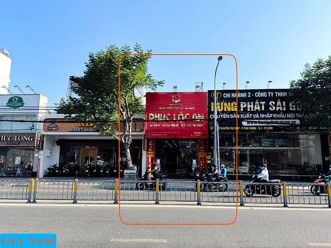 BÁN NHÀ MẶT TIỀN : 419 NGUYỄN THỊ THẬP - P. TÂN PHONG - Q. 7 - TPHCM.