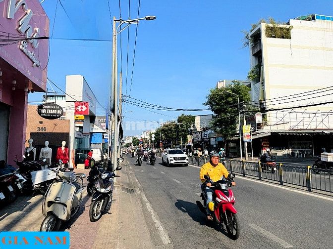 BÁN NHÀ MẶT TIỀN : 419 NGUYỄN THỊ THẬP - P. TÂN PHONG - Q. 7 - TPHCM.
