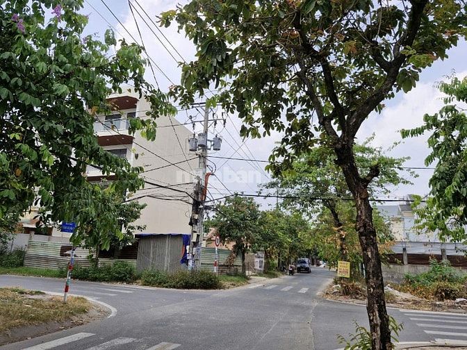 Bán đất thổ cư mặt tiền-Rộng 5m-gần Tô ký-Buôn bán