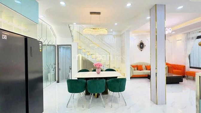 Mua Một Được 2 Căn Nhà 3 Tầng 6 P.Ngủ _ Hẻm Xe Hơi 6M