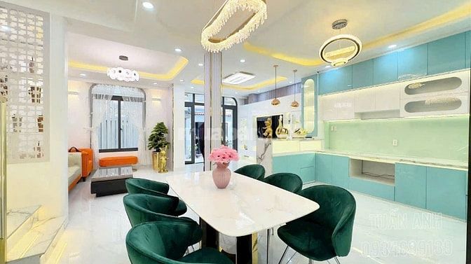 Mua Một Được 2 Căn Nhà 3 Tầng 6 P.Ngủ _ Hẻm Xe Hơi 6M