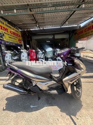 Yamaha Nouvo SX Vàng cát, Tím