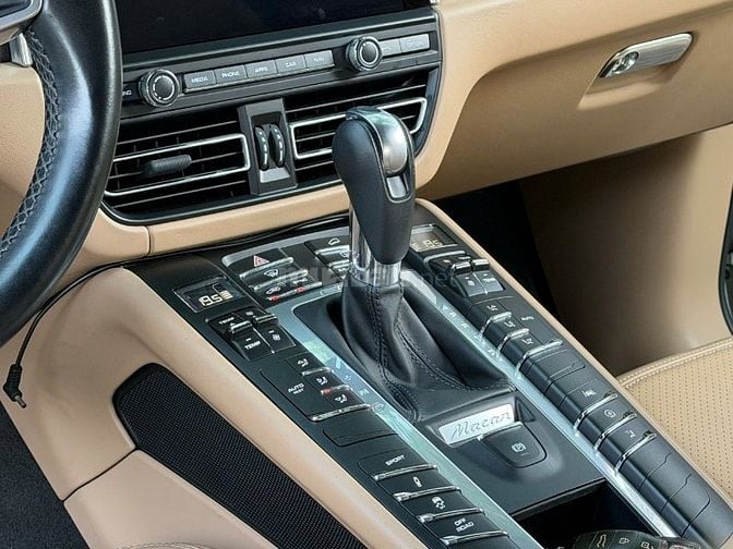 🆕 PORSCHE MACAN  [  ĐKLĐ : 01.2022 / Odo : 39.000miles ]