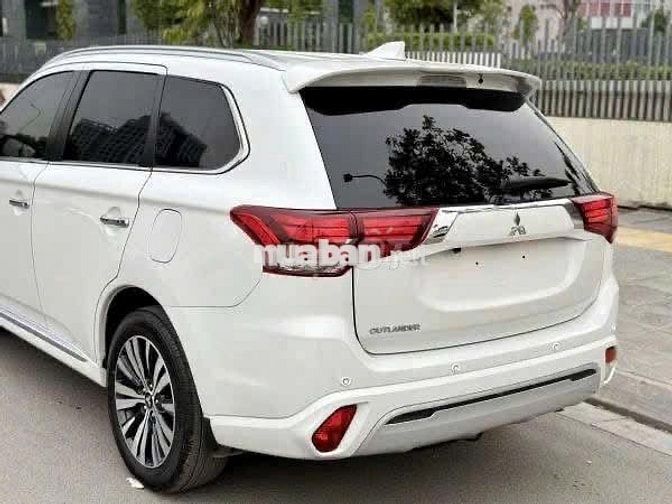 Mitsubishi Outlander 2022 CVT Premium SX