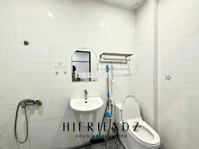 Trống sẵn phòng cửa sổ trời siêu thoáng, gần Tên Lửa - Aeon Bình Tân