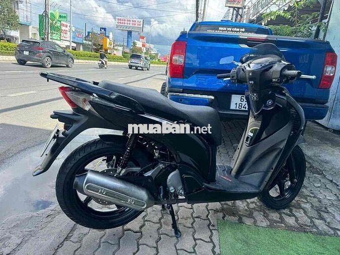 Honda SH nhập Ý Đen