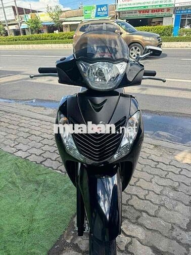 Honda SH nhập Ý Đen