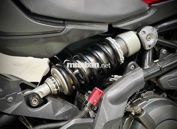 BENELLI 302 DATE 2015