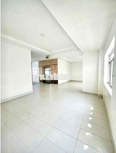 CHO THUÊ NHÀ TRỆT 3 LẦU ĐƯỜNG LÝ THÁI TỔ (Có Than Máy)