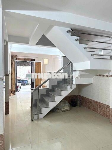 HXH, NHÀ MỚI VÀO Ở NGAY- LÊ THỊ BẠCH CÁT, P11, QUẬN 11
