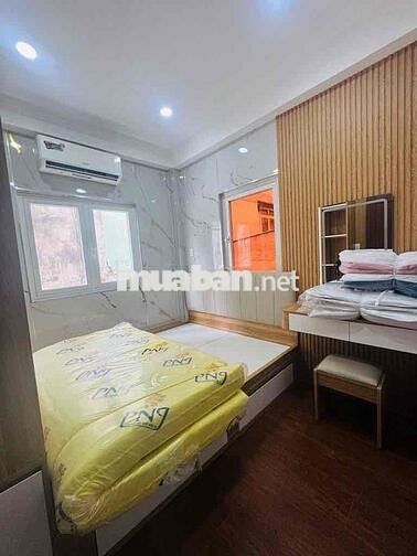 Bà Huyện Thanh Quan Quận 3 – 4 Tầng mới đẹp – 4.68 t.ỷ – Full nội thất