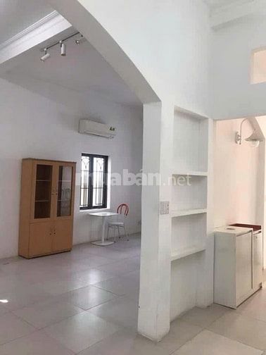 Cho thuê biệt thự đường số 6, P. Hiệp Bình Chánh, TP Thủ Đức