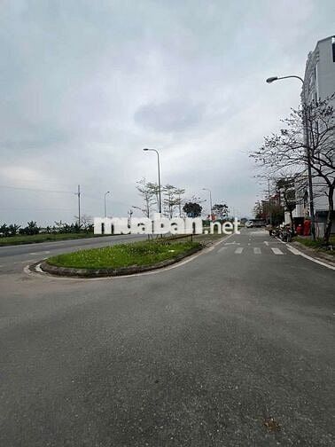85tr/m 180m đất đấu giá KDT Vệ Tinh nằm trên đường Võ Nguyên Giáp 