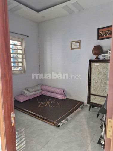 Bán Nhà 1 trệt, 2 lầu- mặt tiền- gần Tô ký-đường 12m