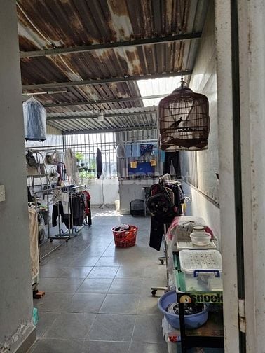 Bán Nhà 1 trệt, 2 lầu- mặt tiền- gần Tô ký-đường 12m